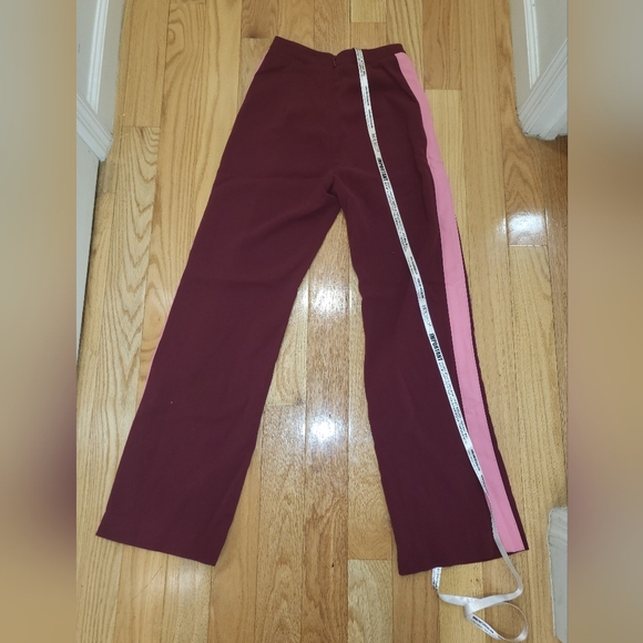 D3. NWT HOUSE OF CB NIELLA WINE CREPE WIDE LEG PANTS SIZE XS - Picture 8 of 9